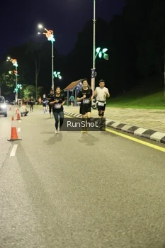 Runner Photo 4288649