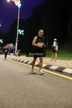 Runner Photo 4289460