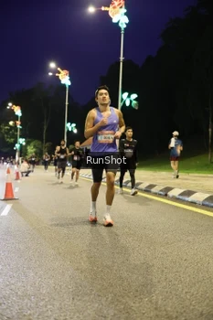 Runner Photo 4289476
