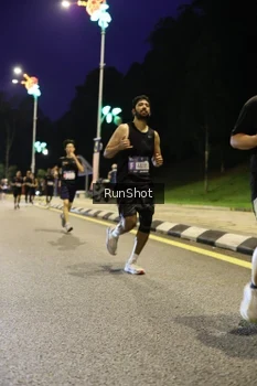 Runner Photo 4289510