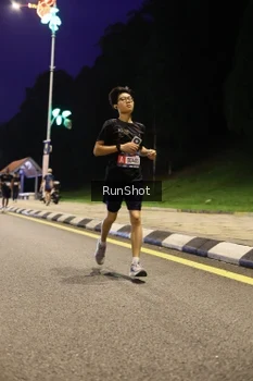 Runner Photo 4289513