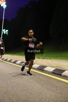 Runner Photo 4289532
