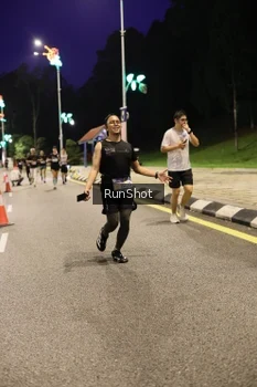 Runner Photo 4289642