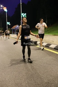 Runner Photo 4289649
