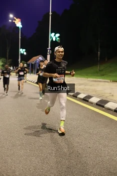 Runner Photo 4289654