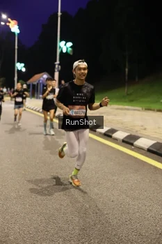 Runner Photo 4289659