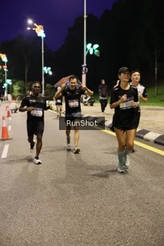 Runner Photo 4289677