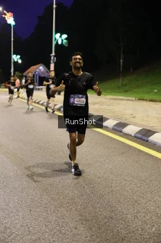 Runner Photo 4289684