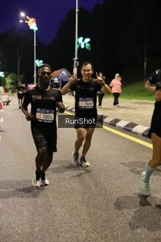 Runner Photo 4289689