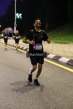 Runner Photo 4289691