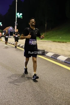 Runner Photo 4289692