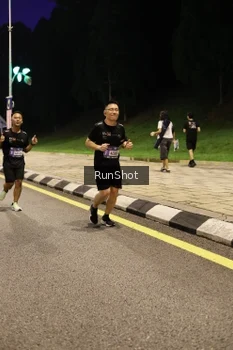 Runner Photo 4289697