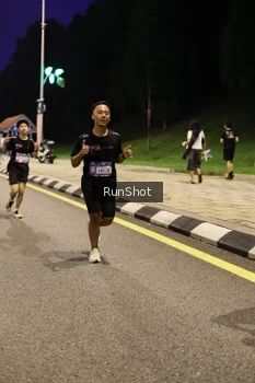 Runner Photo 4289706