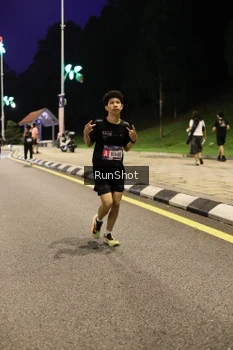Runner Photo 4289754
