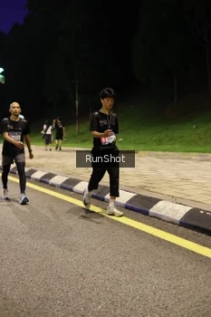 Runner Photo 4289784