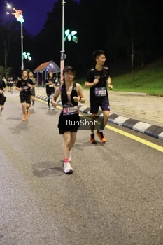 Runner Photo 4290182