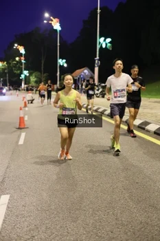 Runner Photo 4290350
