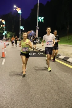 Runner Photo 4290351