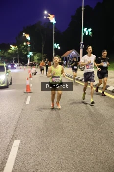 Runner Photo 4290354