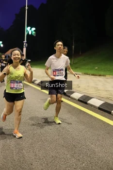 Runner Photo 4290356