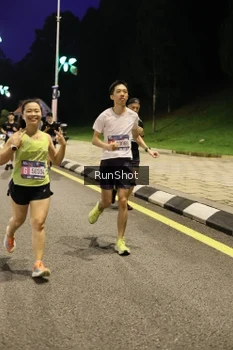 Runner Photo 4290357