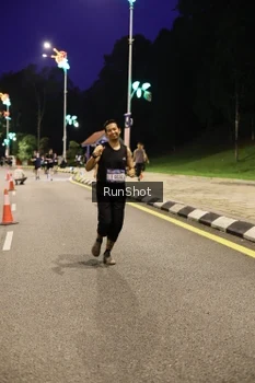 Runner Photo 4290384