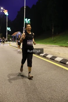 Runner Photo 4290396