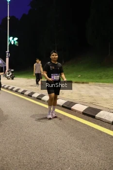Runner Photo 4290399