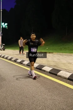 Runner Photo 4290401