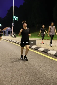 Runner Photo 4290417
