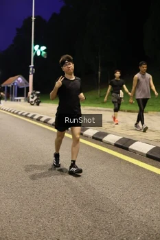 Runner Photo 4290418