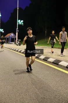 Runner Photo 4290422