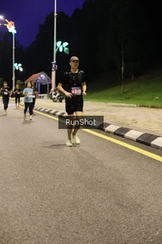 Runner Photo 4290425