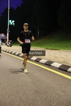 Runner Photo 4290430