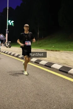 Runner Photo 4290432