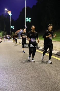 Runner Photo 4290517