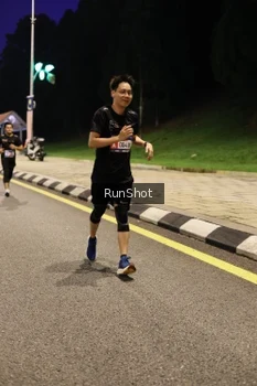 Runner Photo 4290526