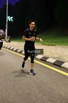 Runner Photo 4290528