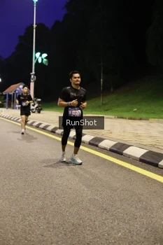 Runner Photo 4290531