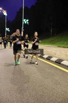 Runner Photo 4290547