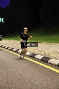 Runner Photo 4290562