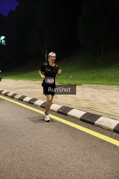 Runner Photo 4290575