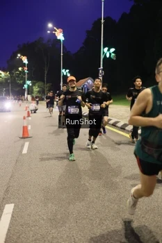 Runner Photo 4290584
