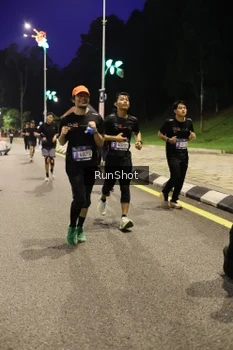 Runner Photo 4290589