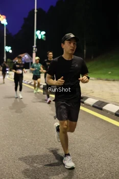 Runner Photo 4290608
