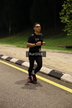 Runner Photo 4290609