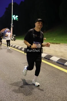 Runner Photo 4290625