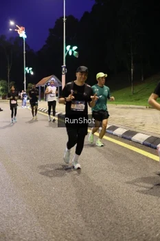 Runner Photo 4290629