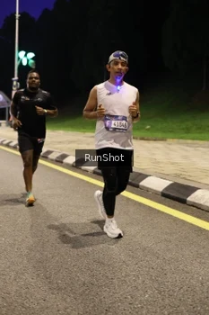 Runner Photo 4290631