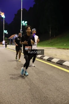 Runner Photo 4290639